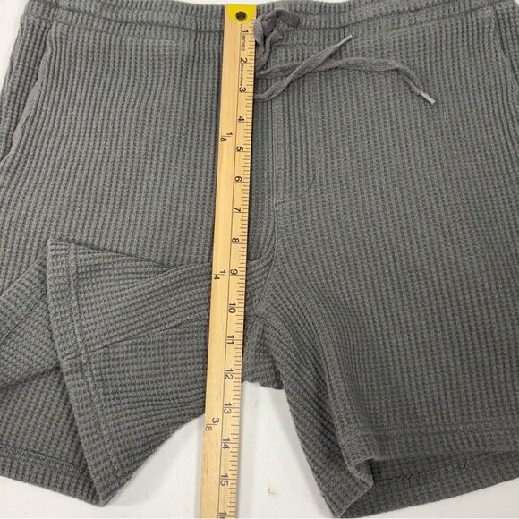 Men’s PacSun Gray Waffle Knit Volley Shorts Size M Medium - Picture 5 of 9